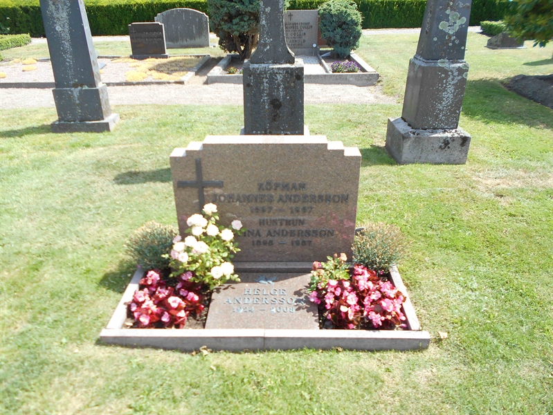 Grave number: HK F   4:6