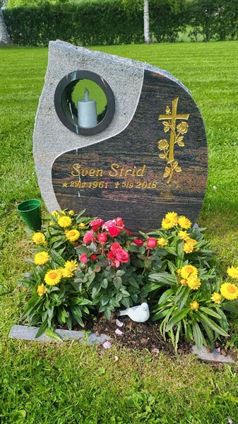 Grave number: D N 8  2287-2288