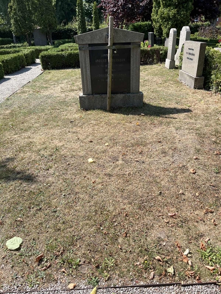 Gravnummer: NK VI   110
