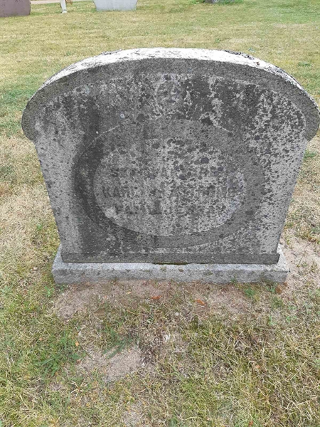 Grave number: VO C   109, 110, 111
