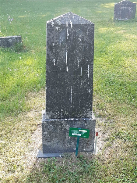 Grave number: VI Ö:A   141