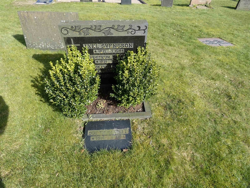 Grave number: BR G   326