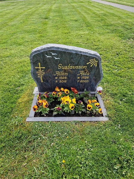 Grave number: 02 I   49