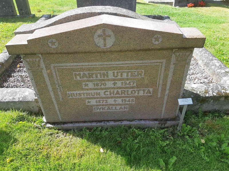 Hautatunnus: Fr 2 123-124