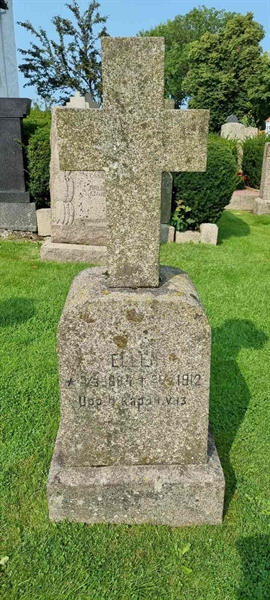 Grave number: SK 1 04  493, 494, 495