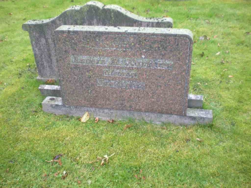 Grave number: M 001  0098