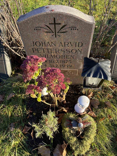 Gravnummer: GK A 3   552