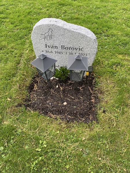 Hautatunnus: 2 C   362-363