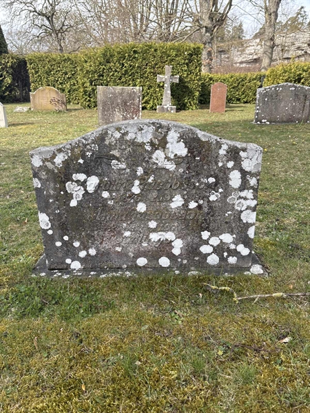 Grave number: LI 57