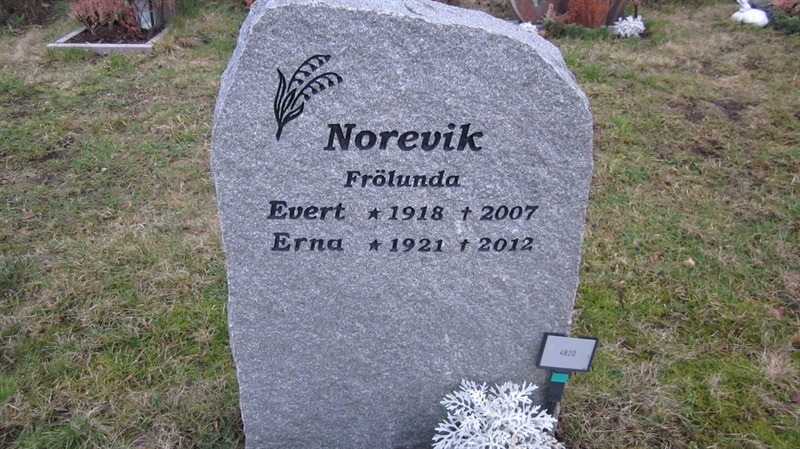 Grave number: KG NK  4820
