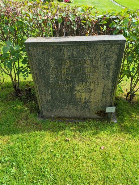 Grave number: 1 26    23-24