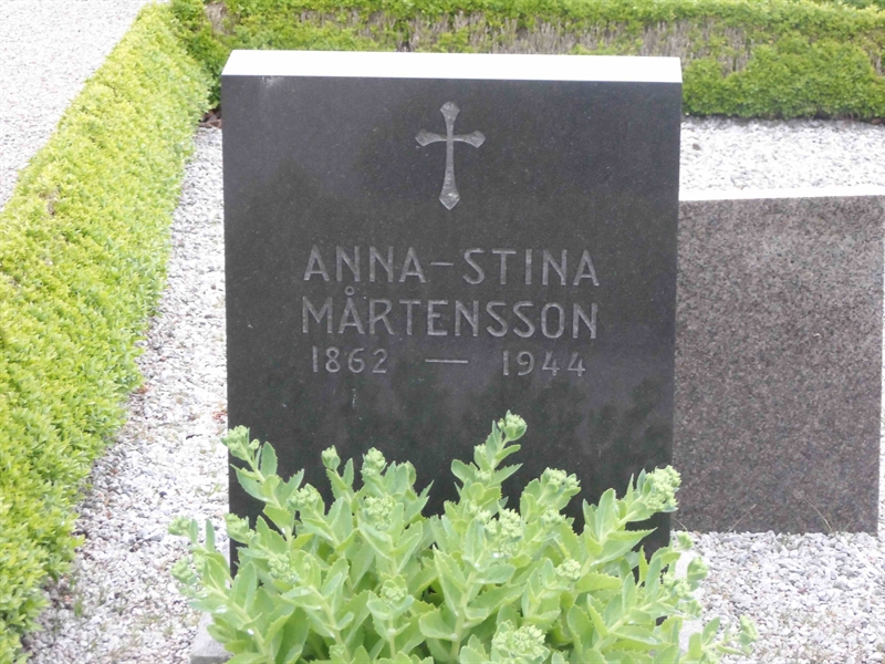 Grave number: ÖV F    63