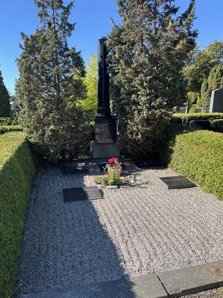 Grave number: VK III   199