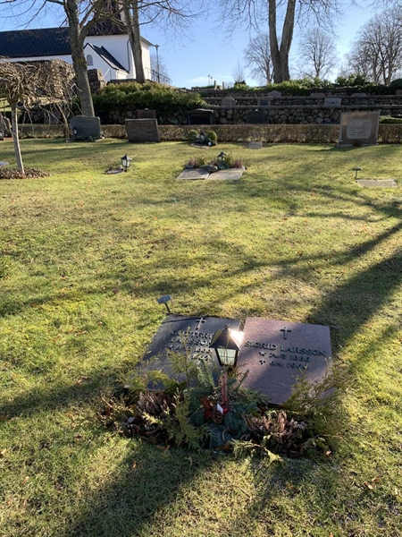 Grave number: SÖ H    79, 80