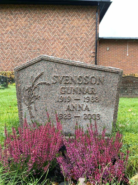 Hautatunnus: 1 24    142