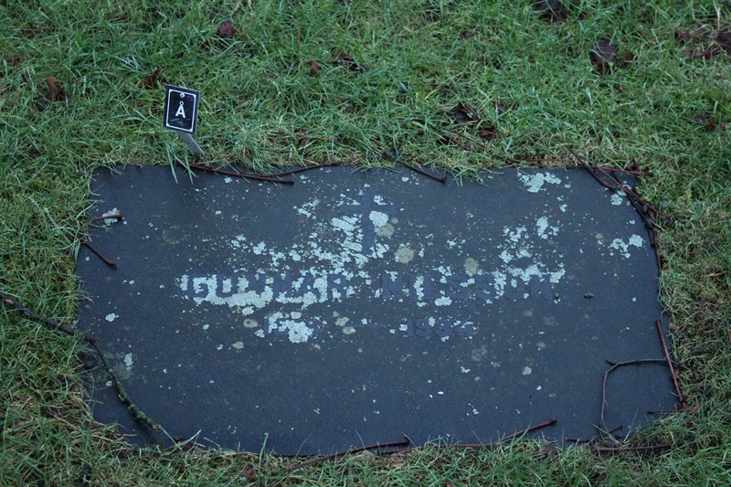 Grave number: ÖKK 1    14, 15