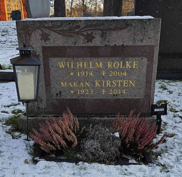 Gravnummer: 1 O    43-44