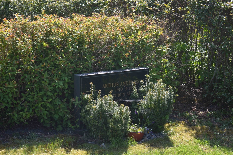 Grave number: G3 1   189, 190