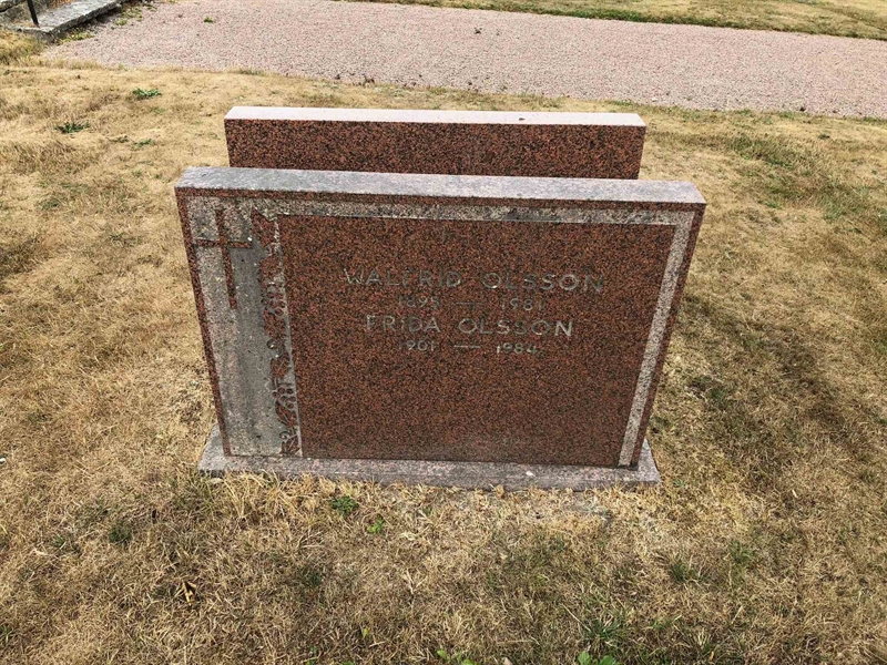 Grave number: Ko 06    11, 12