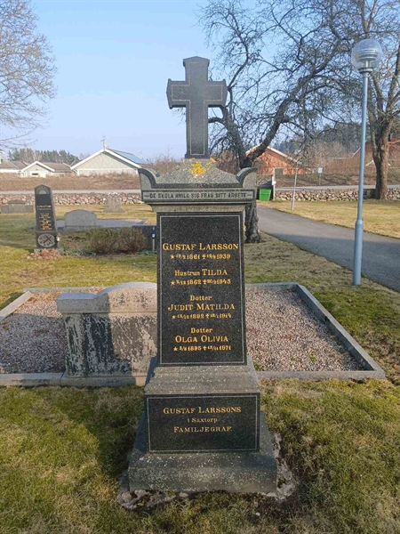 Hautatunnus: 2 8   41, 42, 43, 44