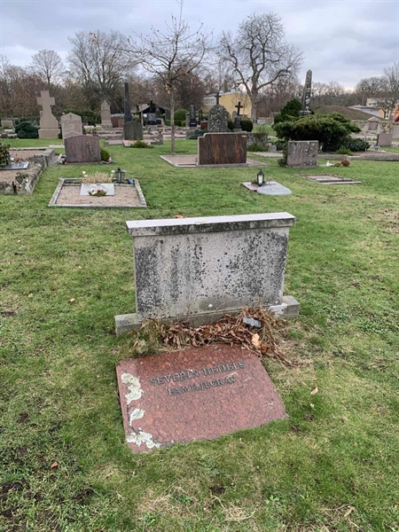 Grave number: SÖ C   154, 155, 156