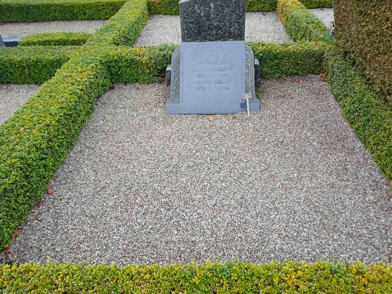 Hautatunnus: Si J    86, 87