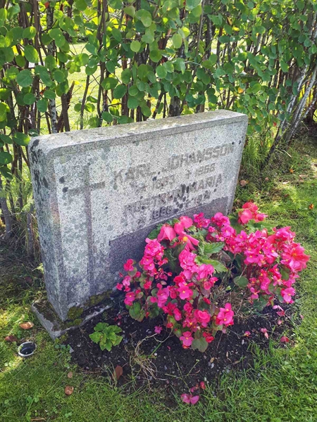 Grave number: NK F B   117