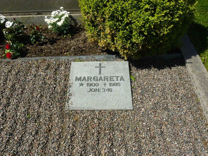 Grave number: Lå G D   623, 624, 625