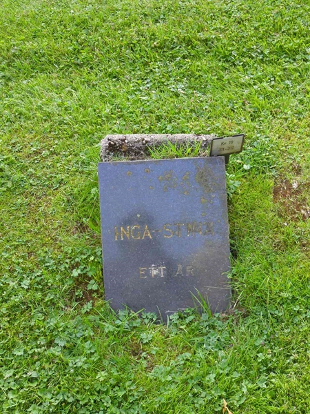 Grave number: 1 10   311-312