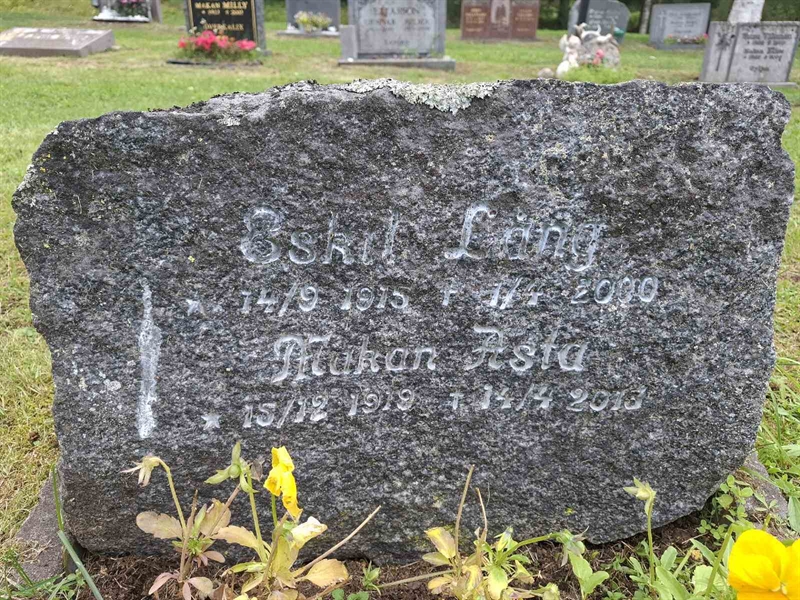 Grave number: 001 4  3249