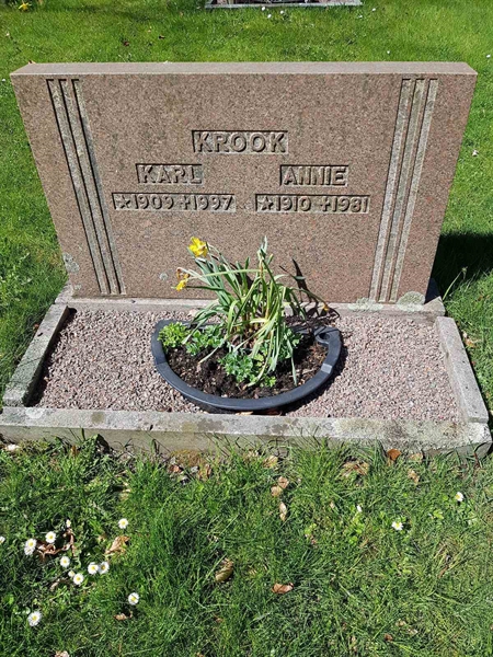 Grave number: 01  3761