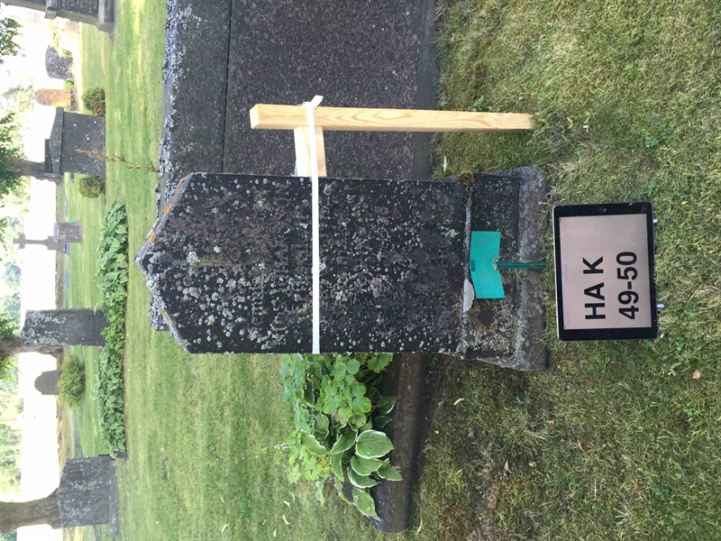 Grave number: HA K    49, 50