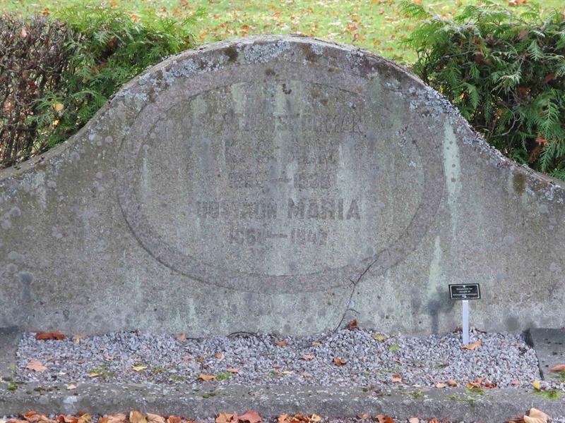 Grave number: HÖB GL.R    29