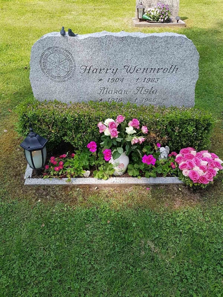 Grave number: 01  3837