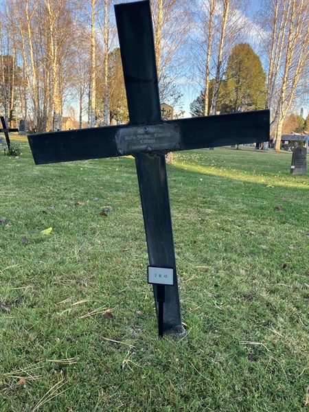 Grave number: 2 B    41