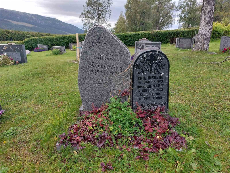 Grave number: K K   193
