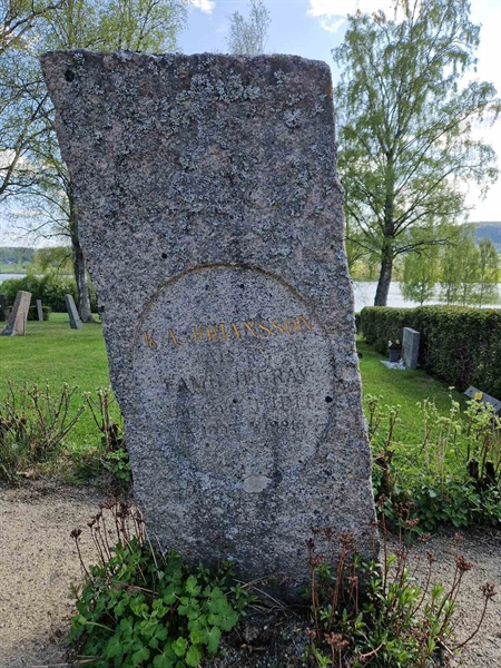 Grave number: 501 21 4218-4221