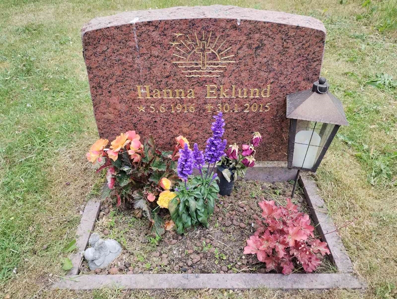 Grave number: NÅ 40    39
