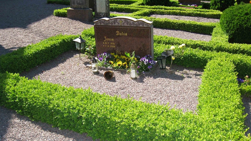 Grave number: BK C   140, 141