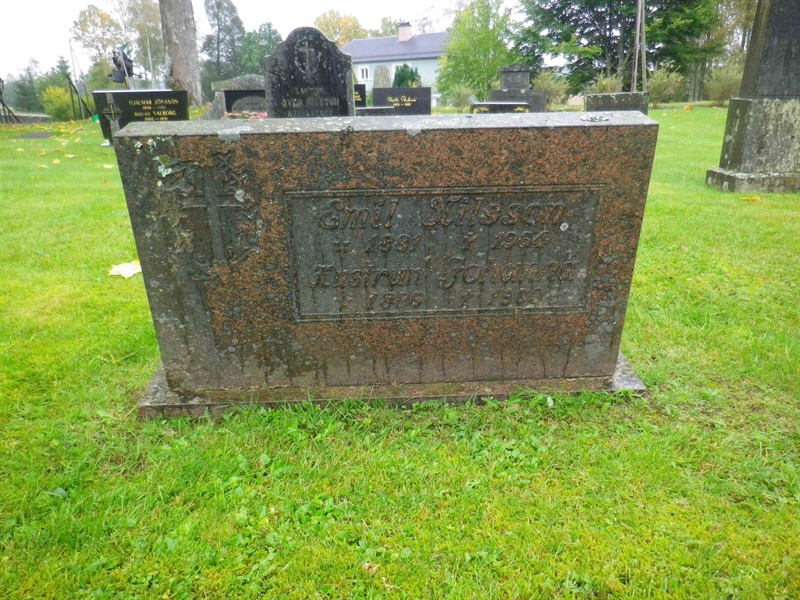 Grave number: LO D    43, 44