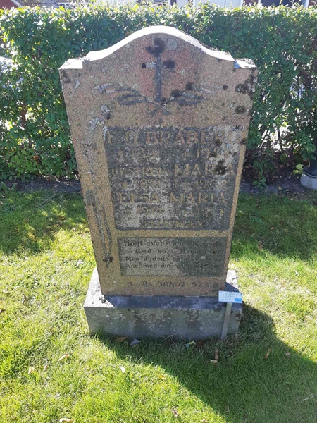 Grave number: Fr 1 643-645