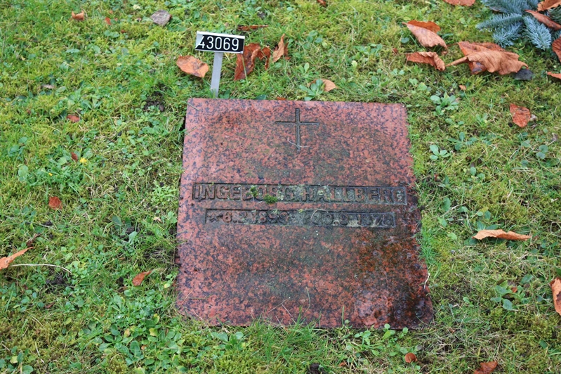 Grave number: Ö U09    69