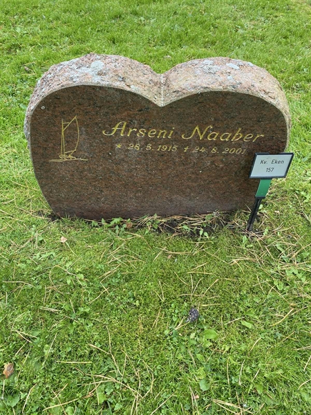 Hautatunnus: 2 E   157