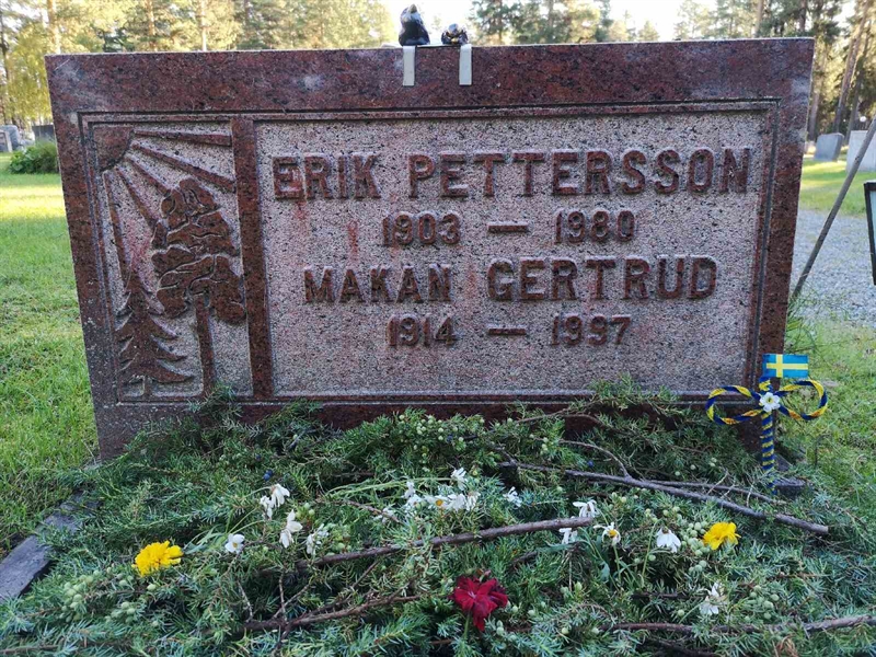 Grave number: VLM 11    61:1-2