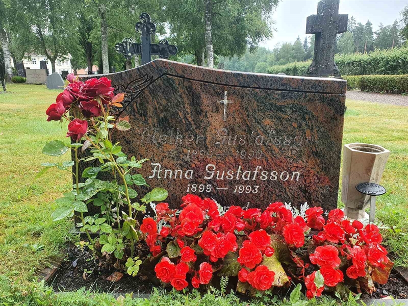 Grave number: Å G   212