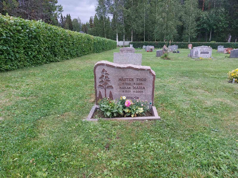 Grave number: FÖ 7    59, 60