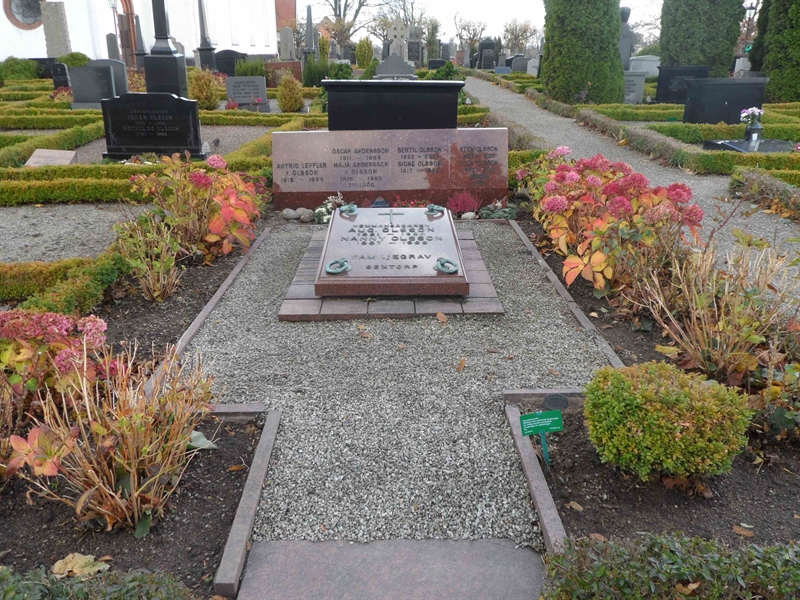 Grave number: ÖT GVK5  45:1, 45:2, 45:3, 50:1, 50:2, 50:3