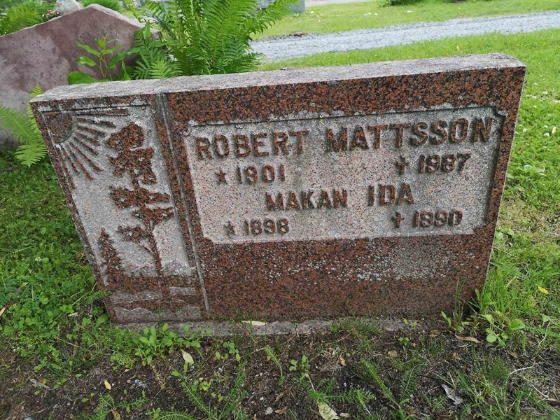 Hautatunnus: NK 14    18