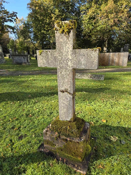 Grave number: Ö A A   237