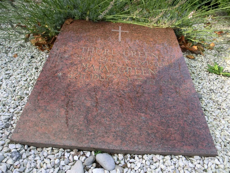 Grave number: ÖT URN    011